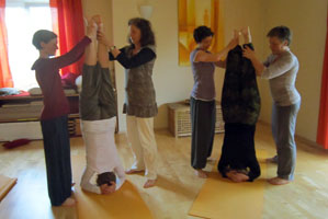 Hatha-Yoga im Vauban Kopfstand